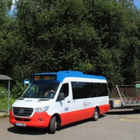 Autobus s kapacitou 20 kol bude jezdit o sobotách, nedělích a svátcích na třech trasách